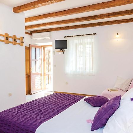 Cozy Home In Slano With Wifi Exterior foto